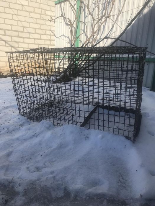 Клітки  металеві