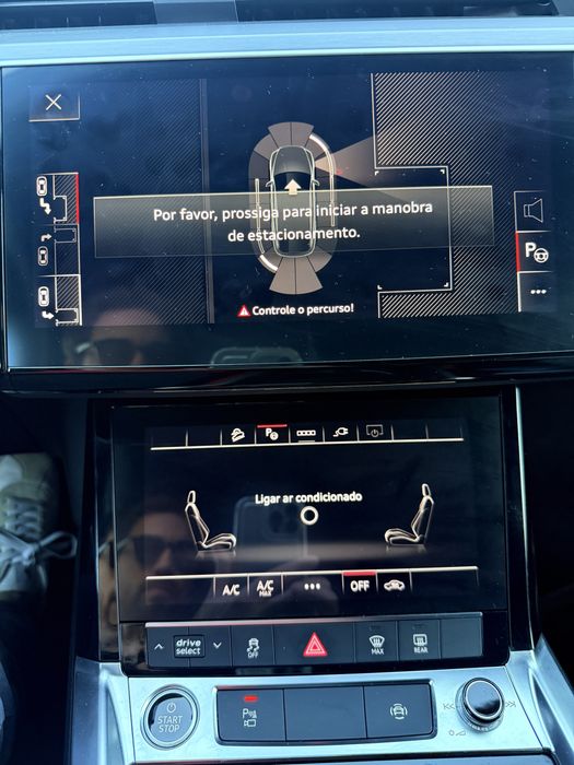 Audi etron 55 Sportback S-Line Quattro