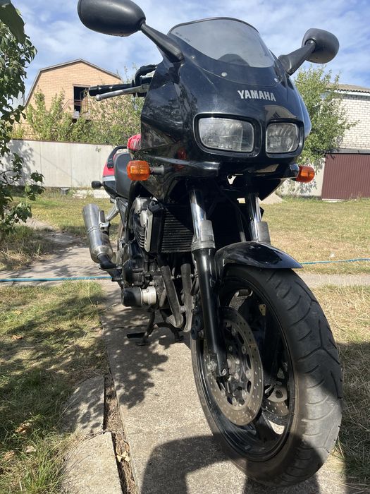 Yamaha fzs 600 fazer