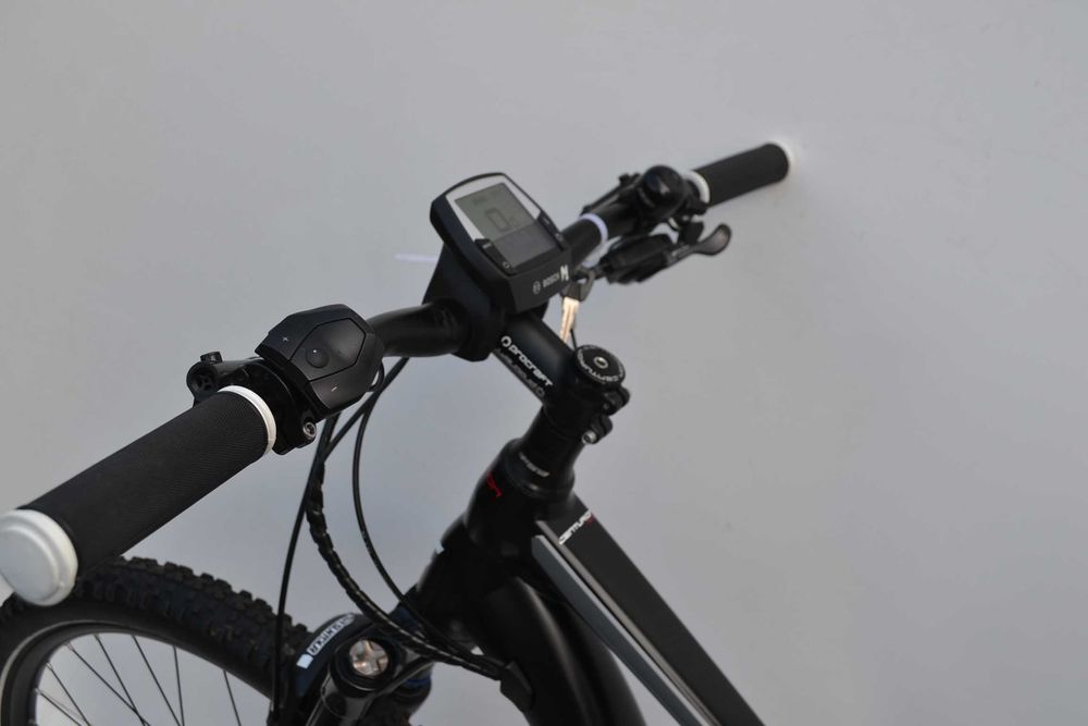 Elektryczny górski centurion backfire bosch rama M koła 27,5 1x11slx