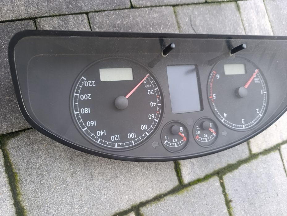 Licznik duży fis wyświetlacz VW t5 multivan
