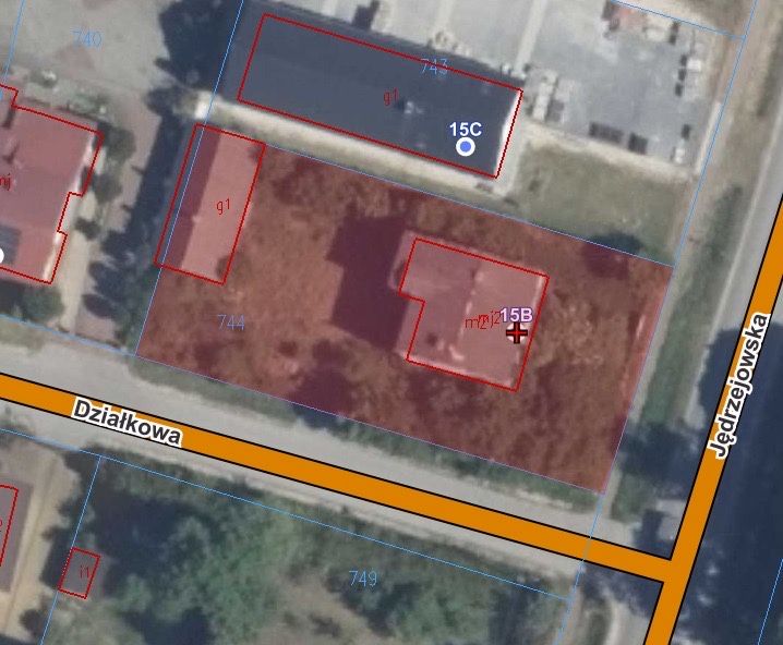 Dom pietrowy plus b. gospodarcze 180 m2 Oksa