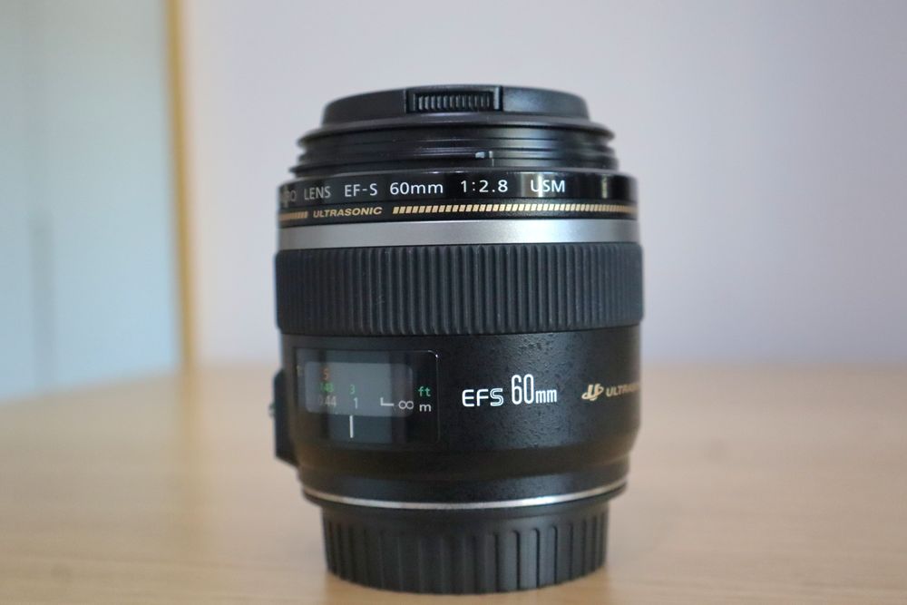 Canon EF 60mm F/2.8 USM
