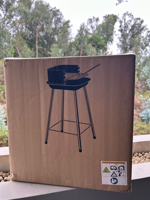 Grelhador a carvão + Oferta