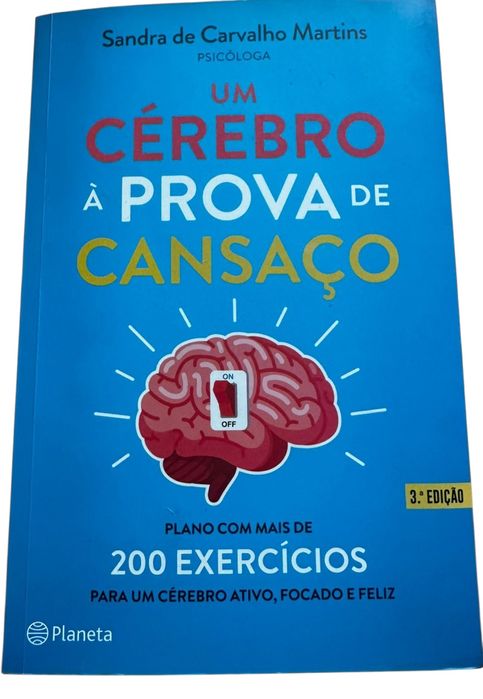 Livro de treino para a memória