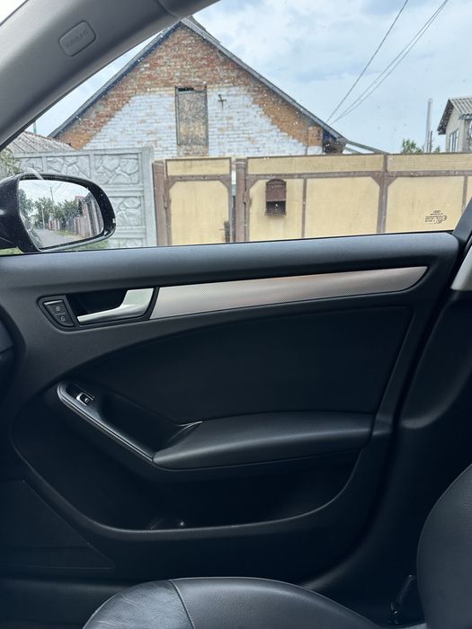 Продам Audi a4 b8 2015 quattro