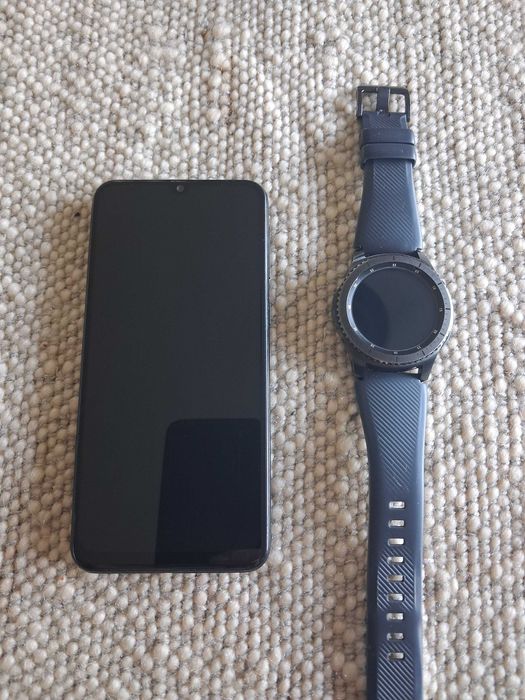 Samsung telefon i smartwatch