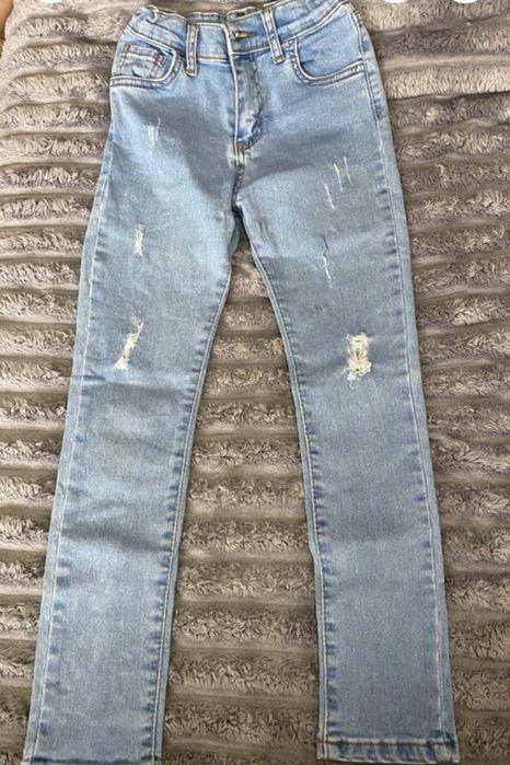 Детские джинсы б/у на девочку