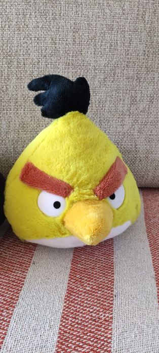 2 peluches Angry Birds