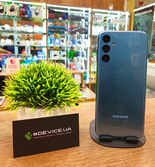 Смартфон Samsung Galaxy M14 5G 4/128Gb