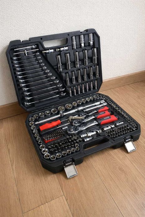 Набір інструментів 108ел 188ел 219ел ключі головки набор инструментов