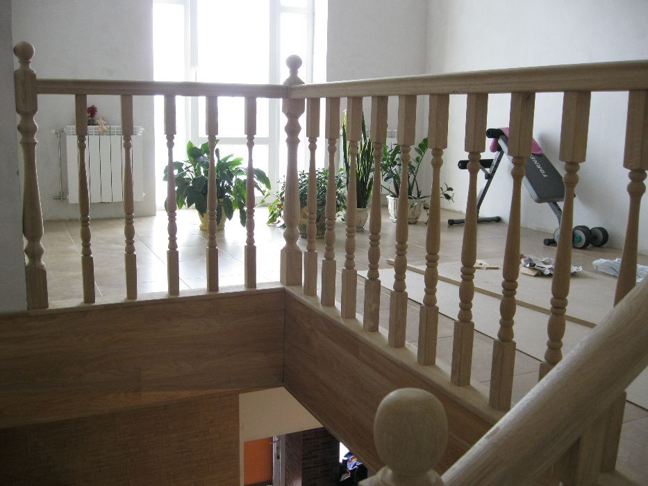 Обшивка  сходів деревом