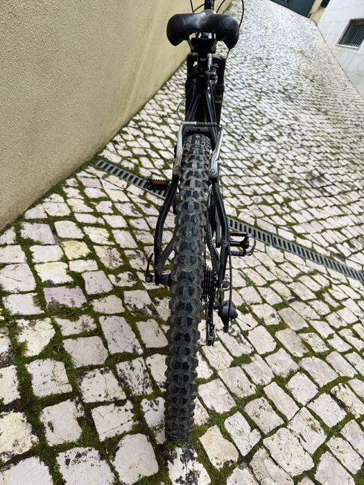 Bicicleta nova com roda tamanho 26