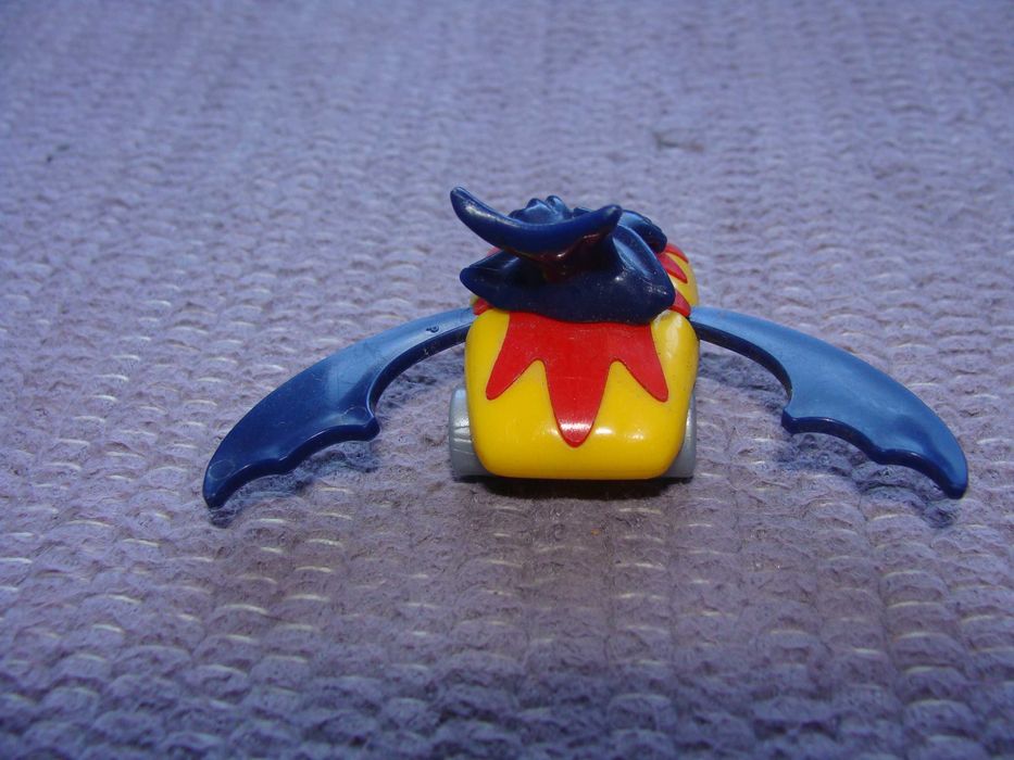 Boneco Kinder - Monster Hotel 2