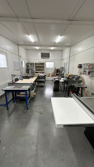 Продаж; ділянка 33 сотки; Чернівці; + приміщення; бізнес;