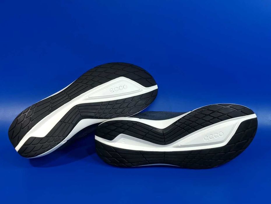 Кроссовки Ecco Biom 2.2 Low Breathru Оригинал.