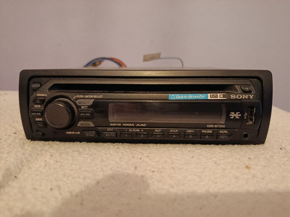 Sony- CDX-GT33U radio samochodowe