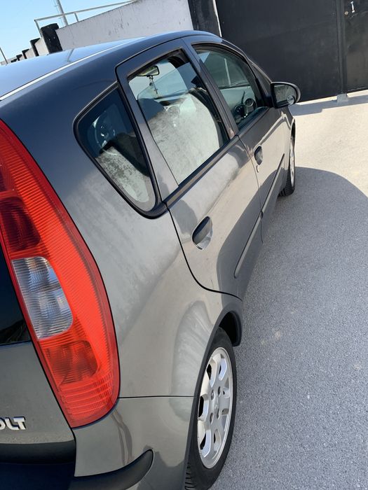 Mitsubishi Colt 1.1 / GPL e Gasolina foto 4