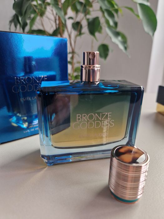 Estee Lauder Bronze Goddess Nuit