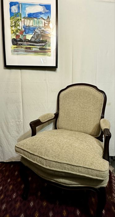 Cadeirao estilo Berger” em estado de novo