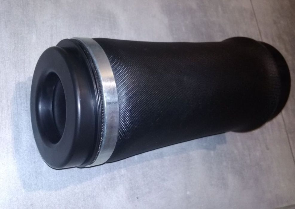 Пневмоподушки пневмобаллони Jeep Grand Cherokee (WK2) гарантия 1 год!