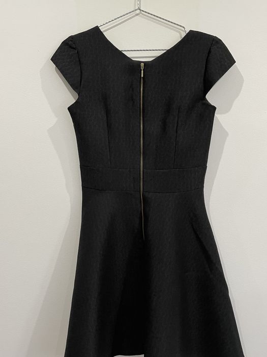 Elegancka sukienka