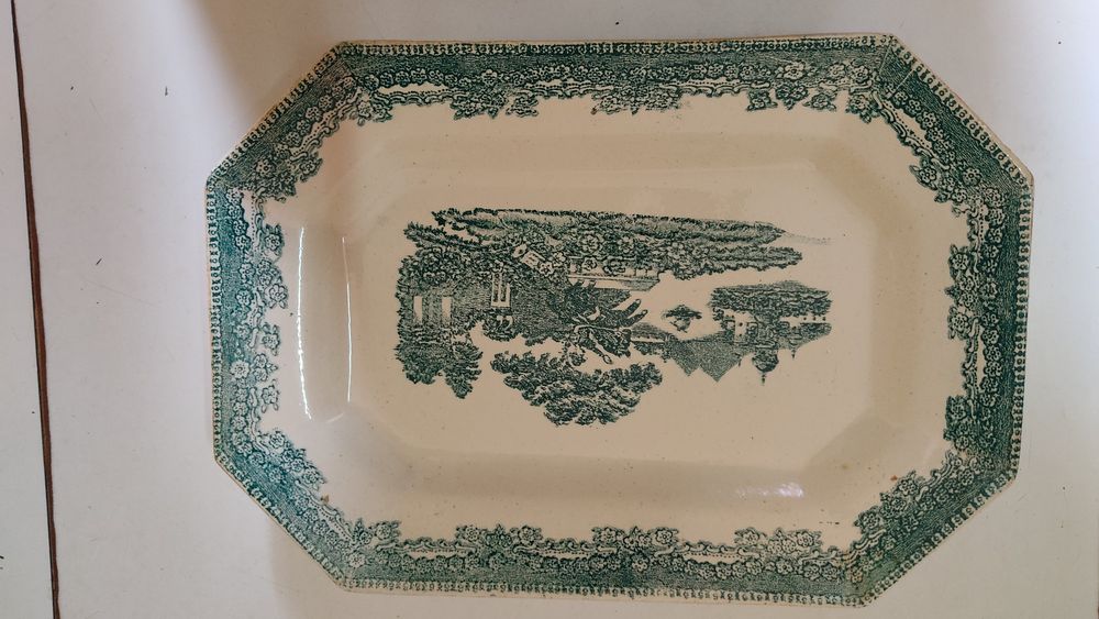 Travessas muito antigas