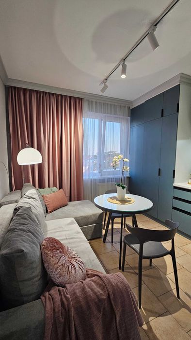 Нові Grey Apartment з чудовою панорамою на гори та  місто! 3 місця!