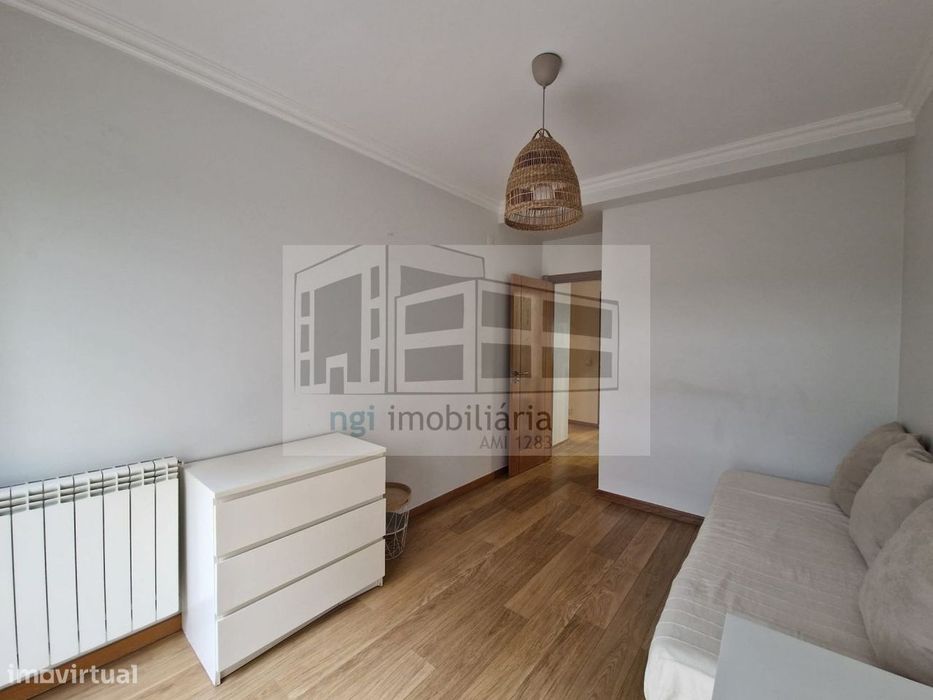 Apartamento T2 Santo António Cavaleiro - Loures