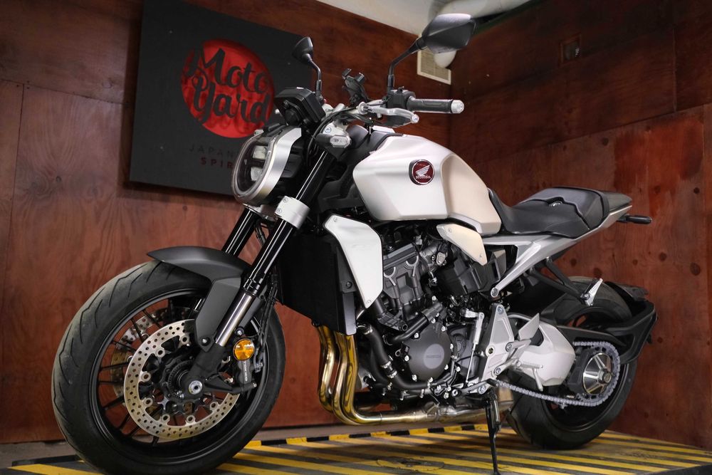 Honda CB1000R із Японії