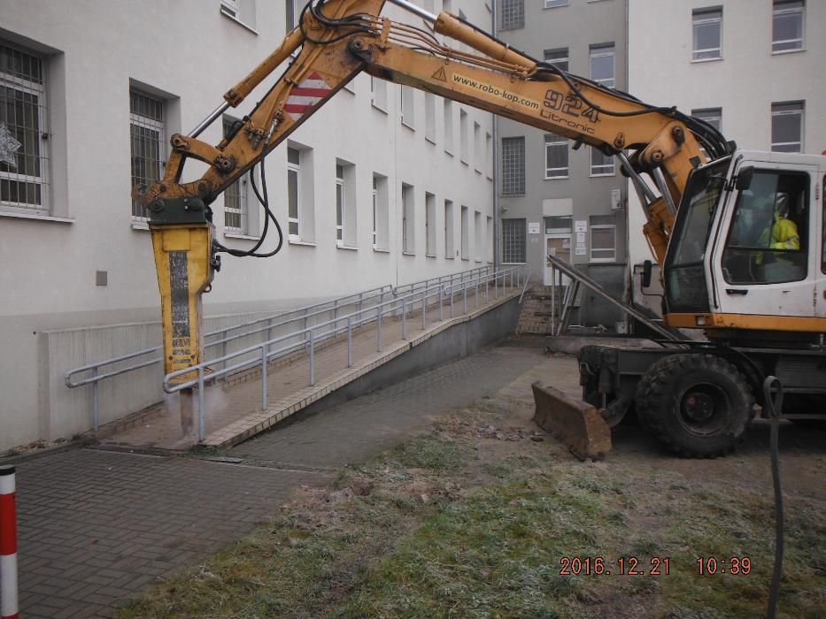 koparka z młotem Śląskie  Katowice Będzin  Sosnowiec Dąbrowa Górnicza