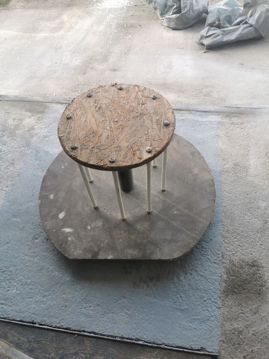 Rozwijak rury PEX i elektrycznych