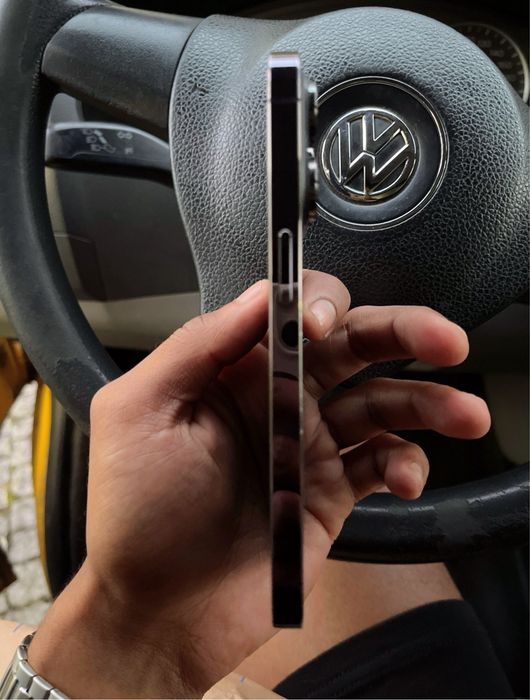 Vendo/Troco Iphone 14 Pro Max novo