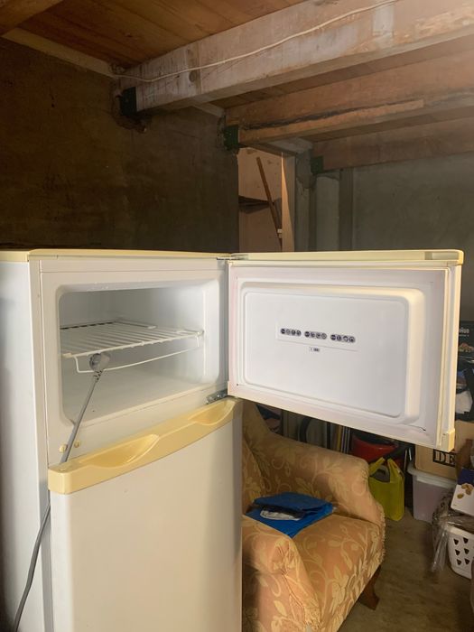 Frigorifico whirlpool usado em bom estado