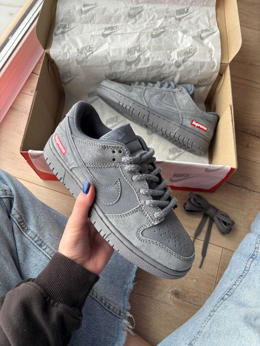 Кеди Nike SB Dunk Low x Supreme Triple Grey / кеди Найк СБ Данк сірі