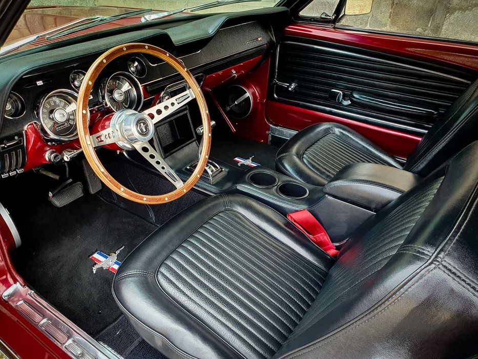 Aluguer Ford Mustang Coupé 1968