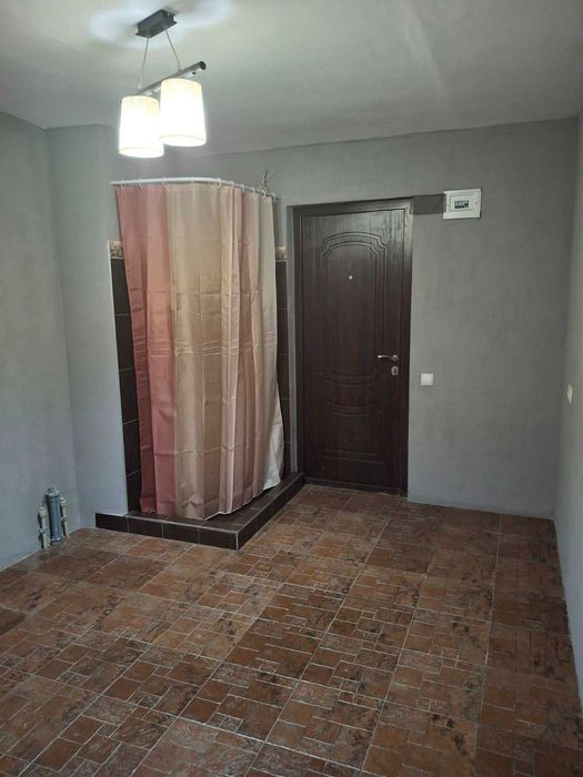 Продам гостинку Солоницівка (Солоницевка) можна по сертифікату