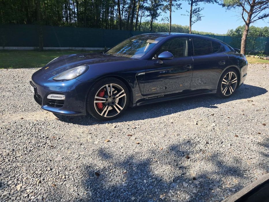 Porsche Panamera GTS 4,8 V8