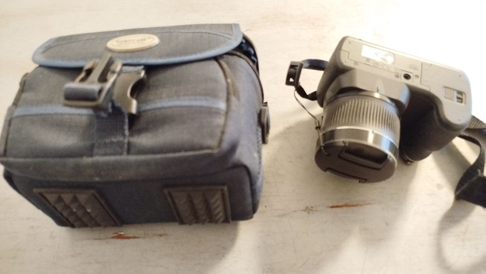 fujifilm finepix s3200 digital camera
