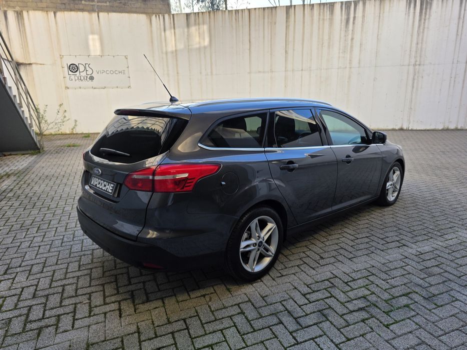 Ford Focus TITANIUM 1.5TDCI 120CV CX6- Excepcional