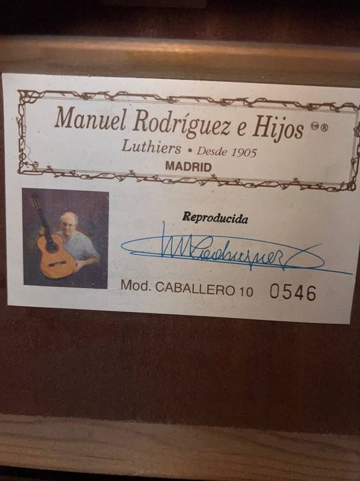 Гітара акустична класична шестиструнна Manuel Rodriguez Caballero 10