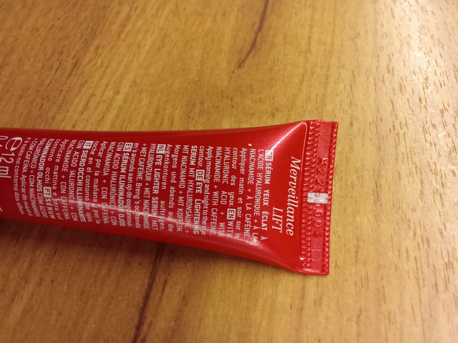 Nuxe Marveliance serum pod oczy