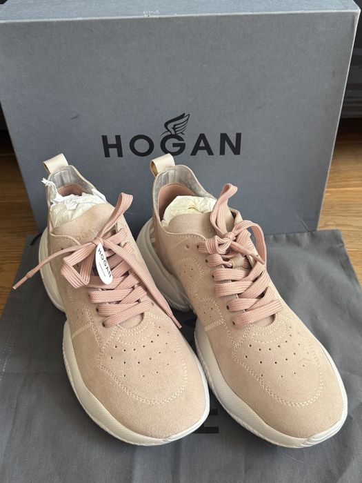 Кроссовки Hogan жіночі 41р. замшеві