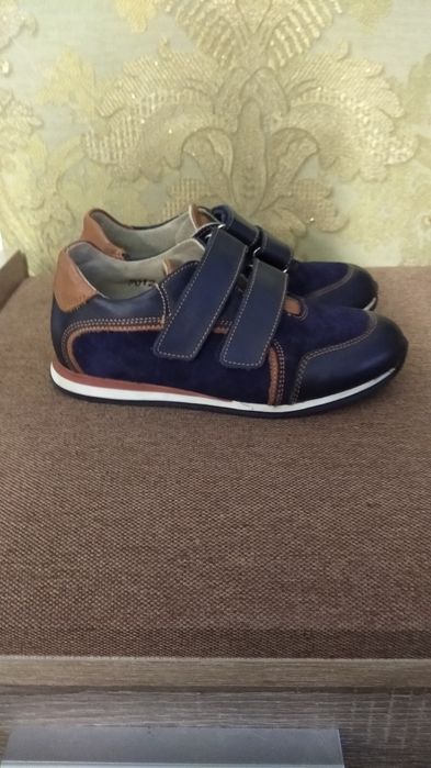 Туфлі-кросівки шкіряні