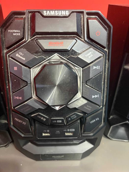 Miniwieża Samsung J630