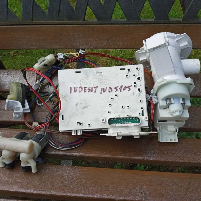 Części  silnik pralka automat Indesit Electrolux inne