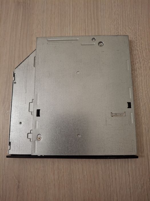 Dvd привід внутрішній