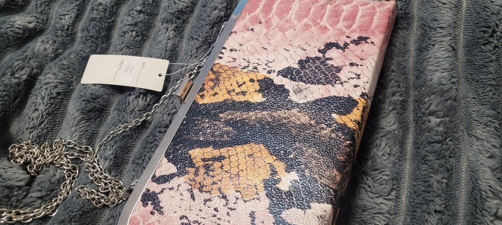 Torebka kopertowa. Nowa. Polecam.