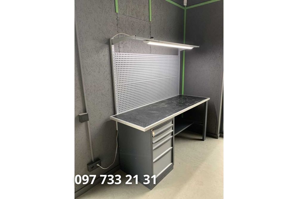 Недорогой верстак для гаража