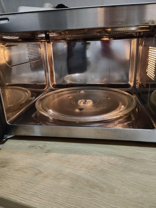 Microonda em boas condições